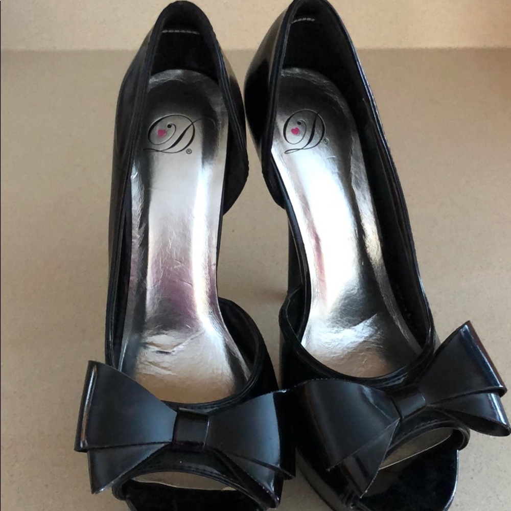 Women’s 5” Heels-bow patent leather